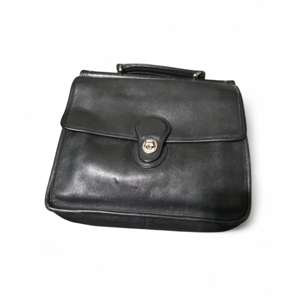 Luxury on a Dime Handbags - Vintage Black Leather Top Handle Kiss Lock  Bag Missing Shoulder Strap